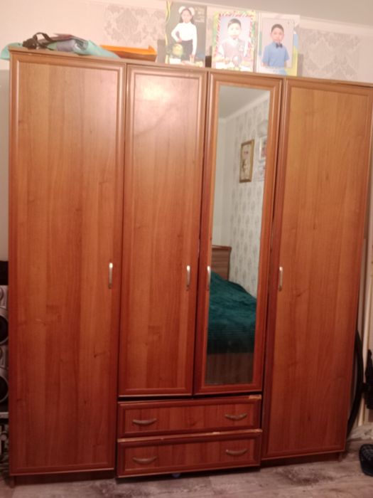 Срочно продам спальний гарнитур