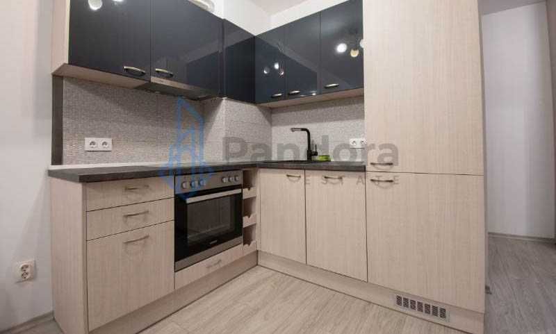 Двустаен апартамент под наем в кв. Кръстова вада