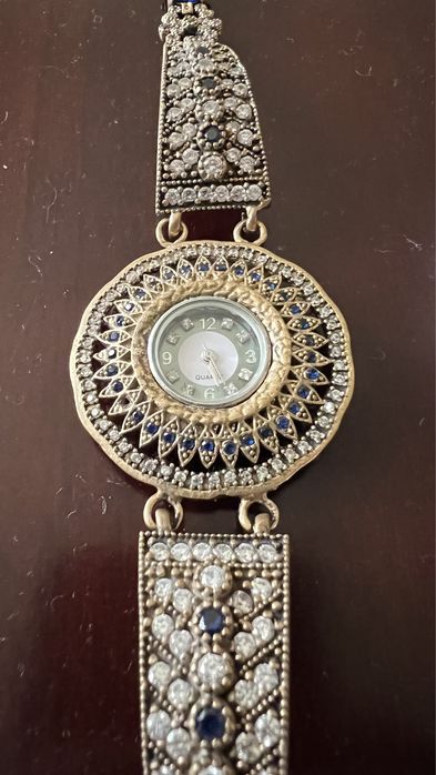 Ceas argint lucrat manual  pe comanda