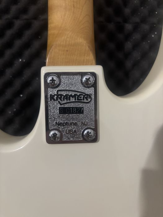 Chitara electrica Kramer Striker 600ST (1986)