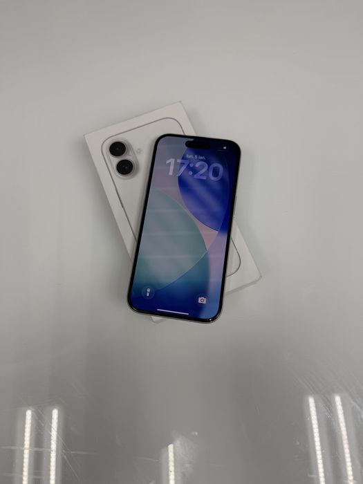 Iphone 16  5G White 128Gb