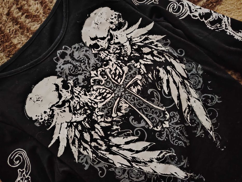 Дълга блуза с черепи