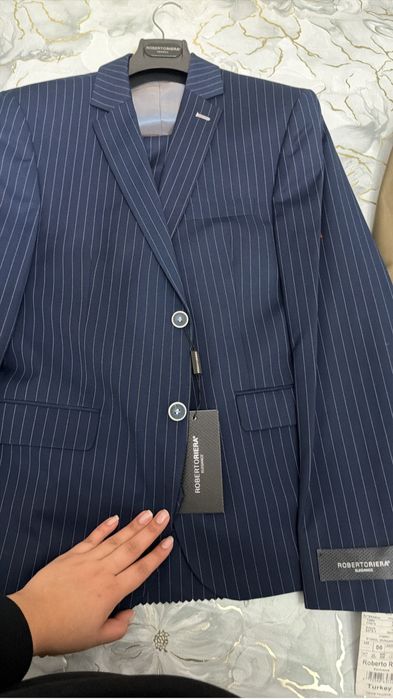 Мужские костюмы