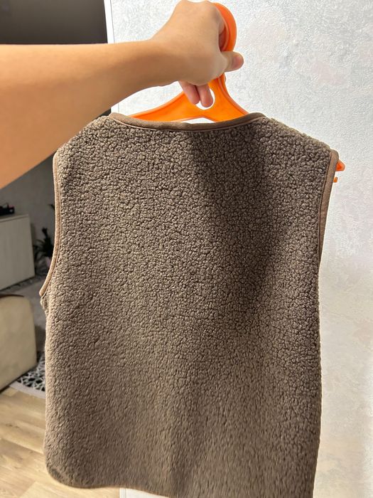 Продам жилетку