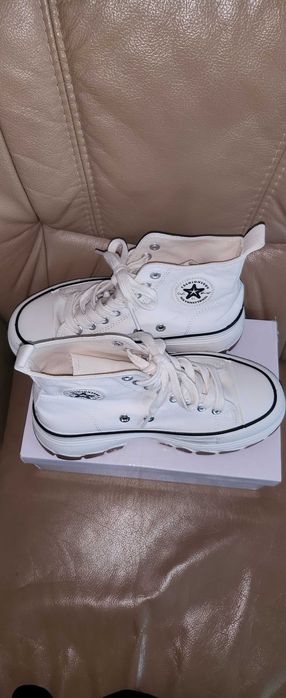 Дамски кецове номер  37