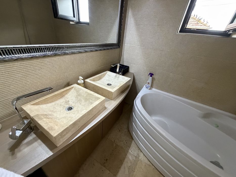 Apartament 3 camere