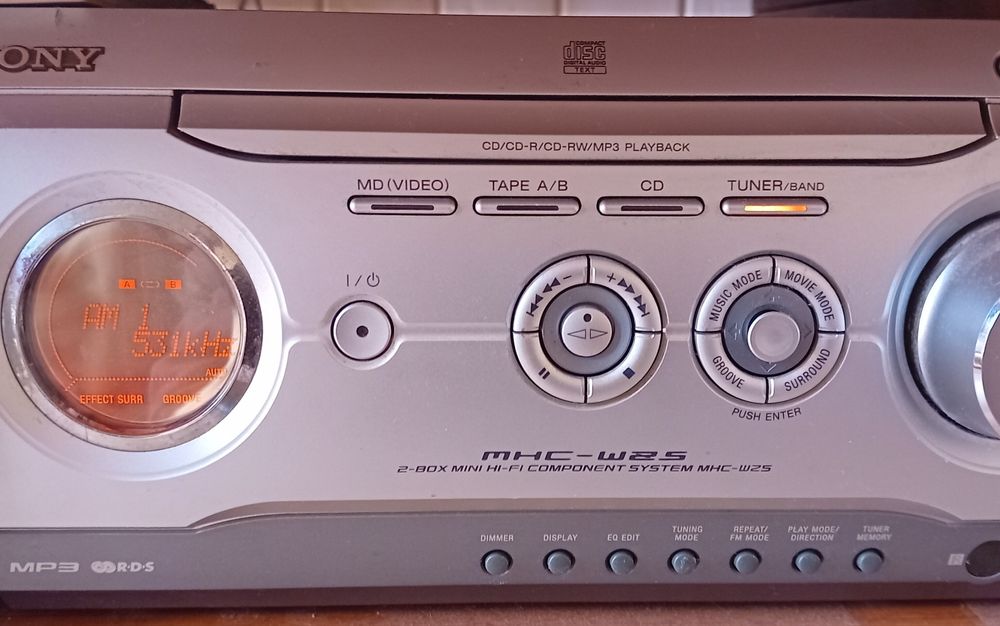 Sony MHC-W25 – Мощна Hi-Fi система с отличен звук