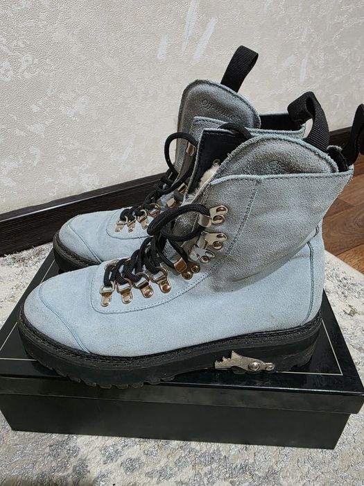 Продам женские Сапоги р.39
