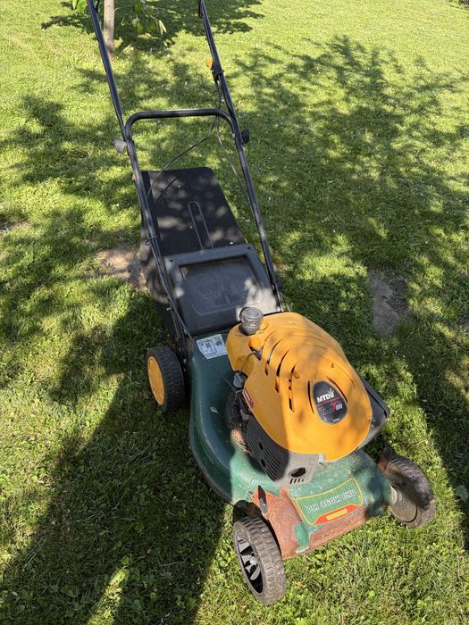 MTD бензинова косачка PM 460W