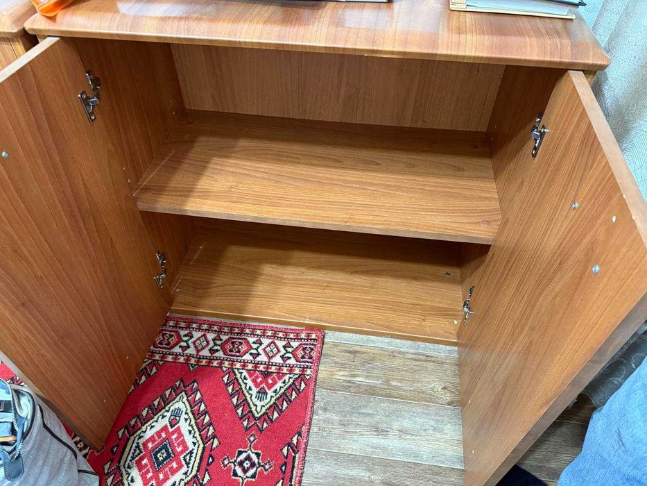 Продаю спальную гарнитуру