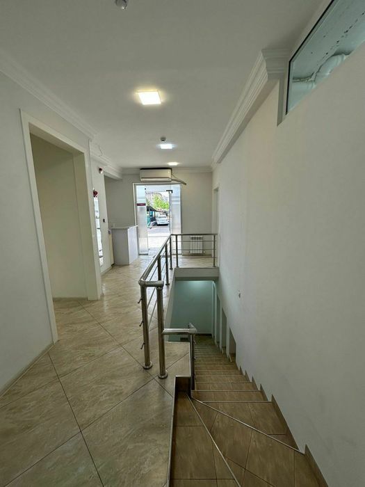 Сдаётся помещение 120 м² у моста Топович — 7 комнат + холл