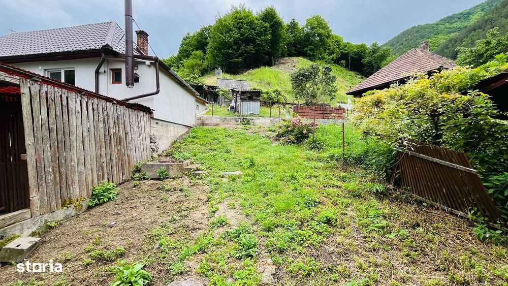 Parte Duplex De Vanzare In Martinie, Jud. Alba