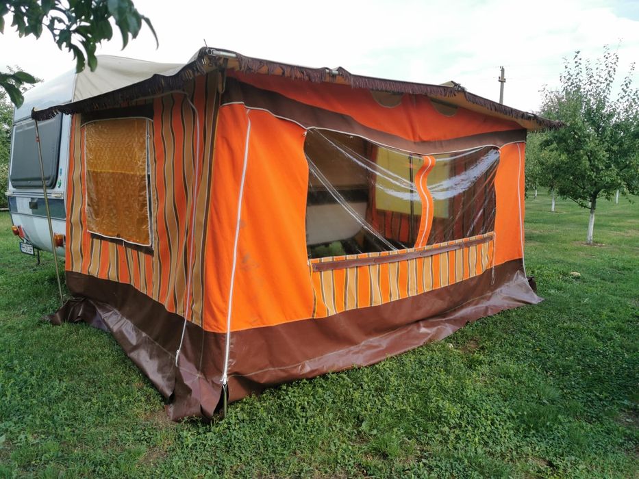 Rulota Adria 420 Catunu • OLX.ro