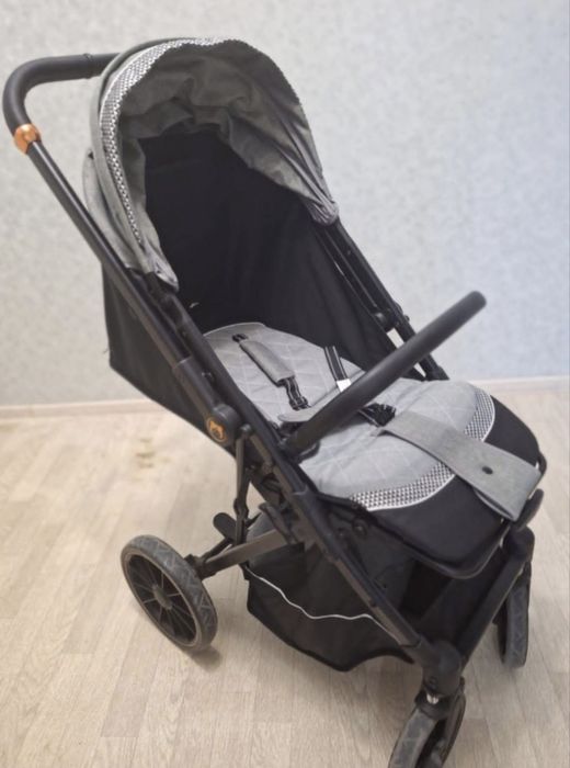 Детская коляска прогулочная