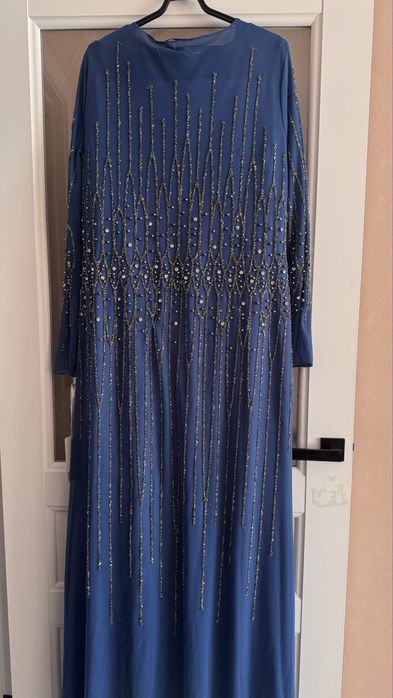 Вечернее платьее