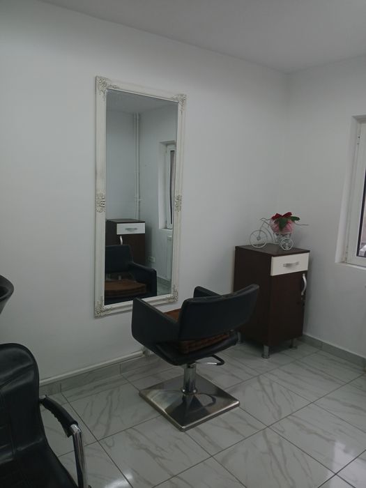 Postul coafura/frizerie