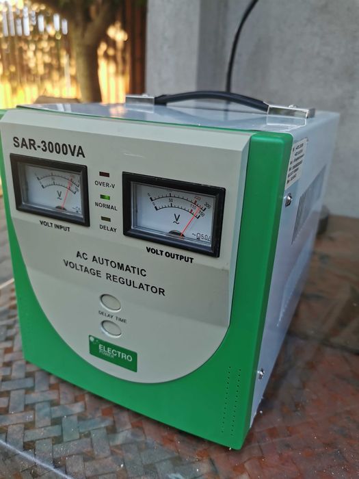 stabilizator tensiune SAR-3000VA