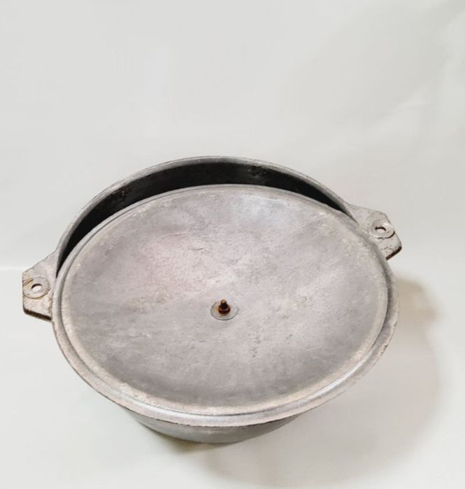 Казан чугунный 8 литров