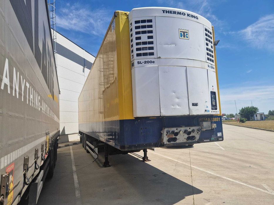 Semiremorcă Frigo KRONE 2007 – Thermo King SL 200