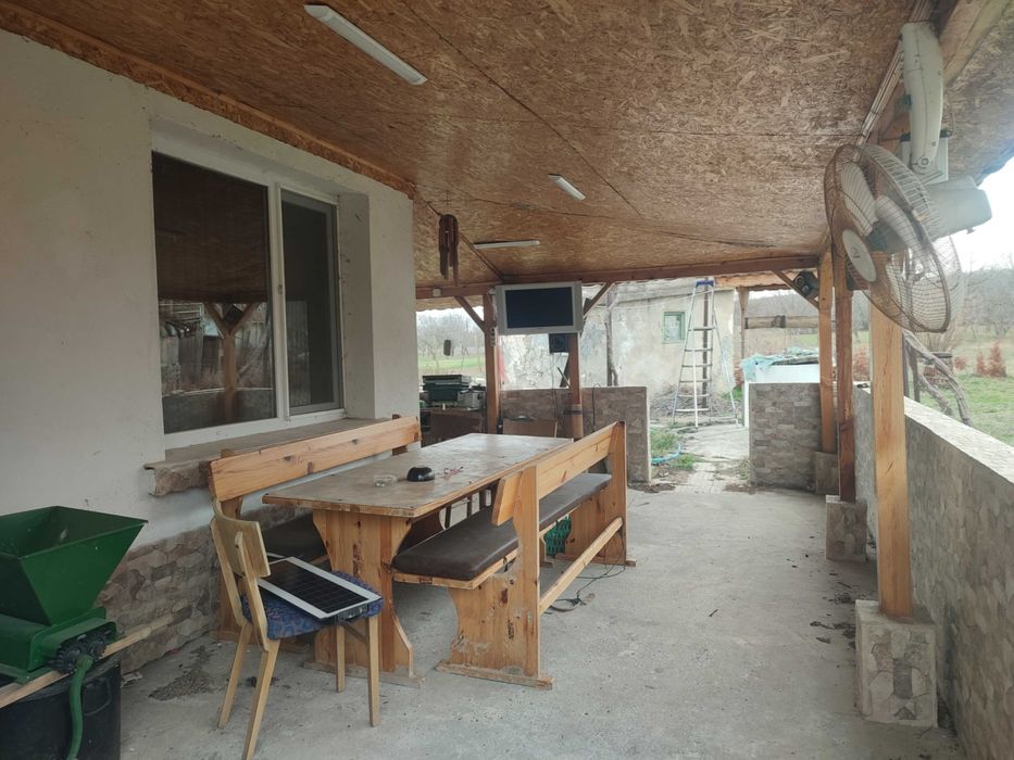 Продава се Къща в Търговище, Вилна зона - 200 кв.м за 686 €/кв.м - Снимка #2