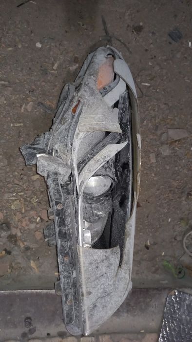 Продам фару разбор на сонату