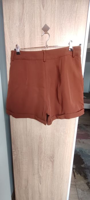 Дамски къси панталони SHEIN – XL (EU 44)