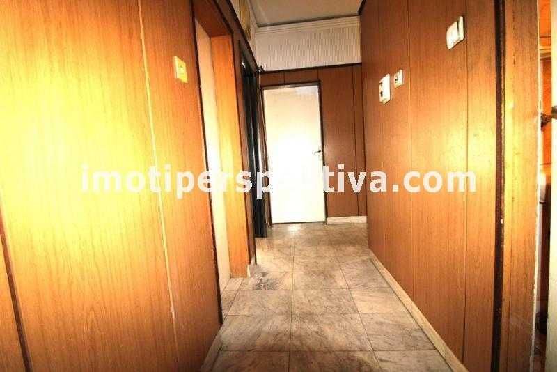 Продава се Тристаен апартамент в Пловдив, Кючук Париж - 94 кв.м за 803 €/кв.м - Снимка #7