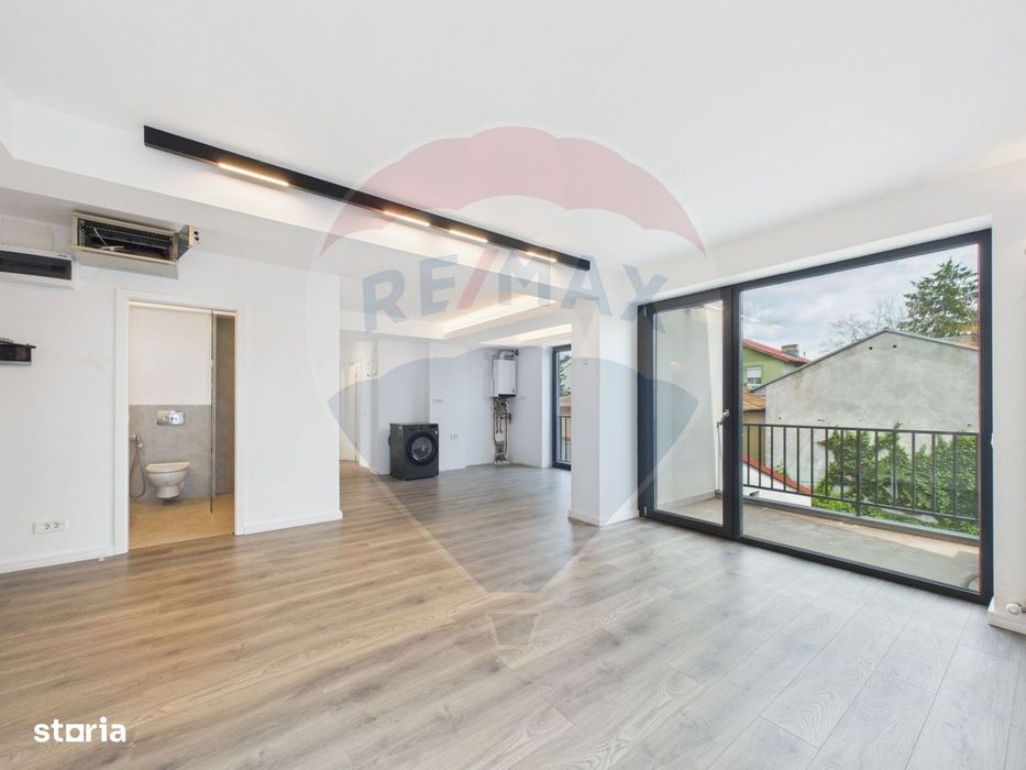 Apartament 4 camere nemobilat de închiriat, bloc nou zona Banu Manta