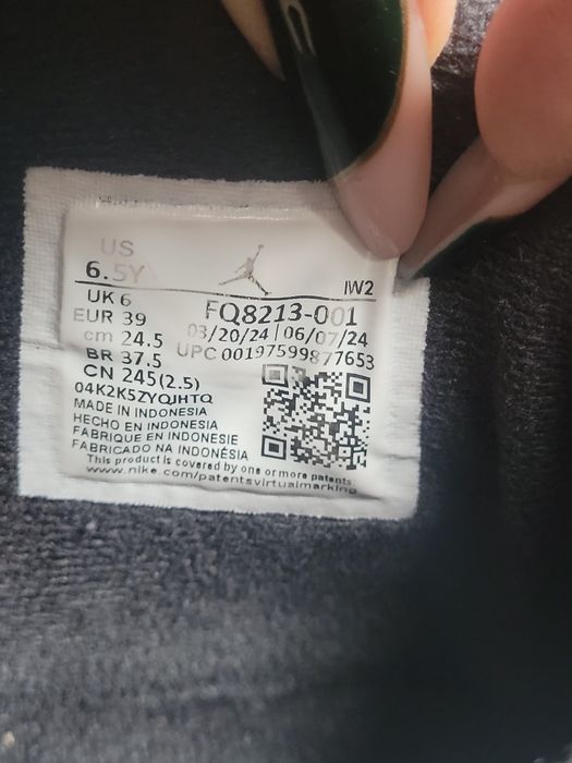 Nike Jordan Retro 4 white thunder