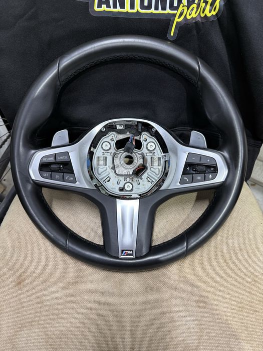 Оригинален М волан Bmw G20/G22/G80/G82