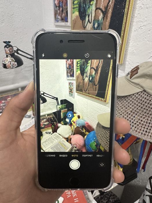 iPhone 8 plus 64/65
