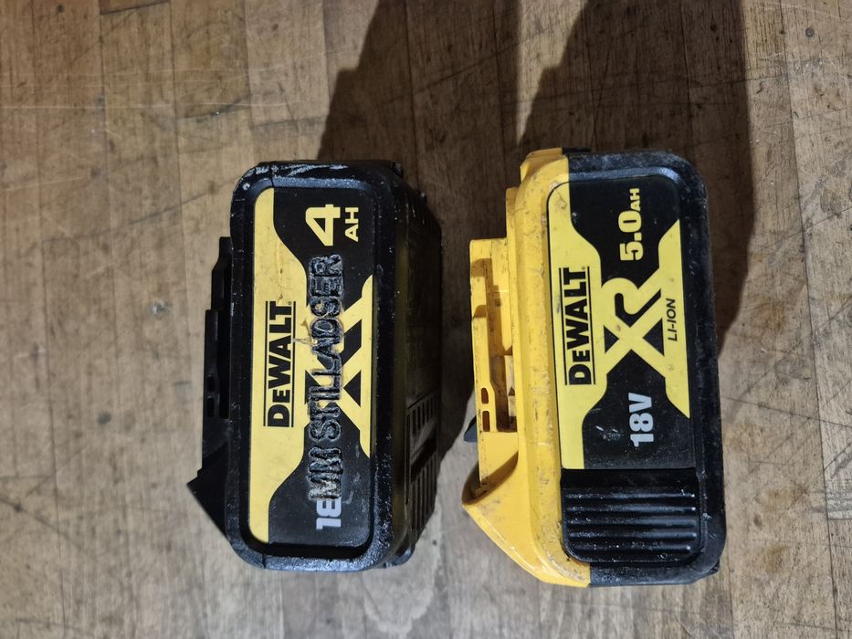 Acumulator baterie  Dewalt 18v 4 si 5 ah