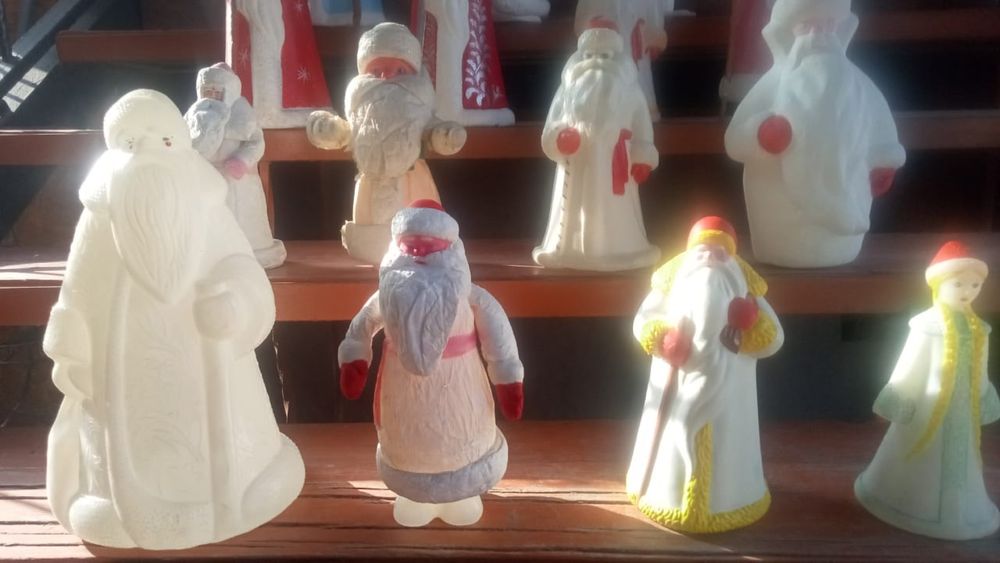 Дед мороз из пенопласта,пластика, из ваты