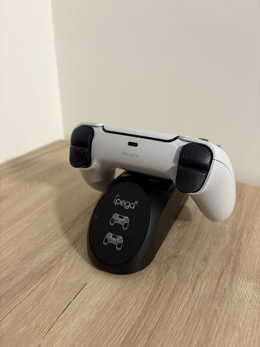 Джойстик Dualsense Sony PlayStation 5 като нов