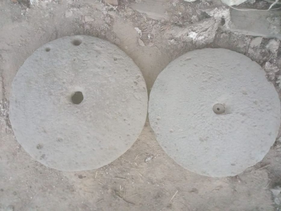 Қол дирмен сатылады