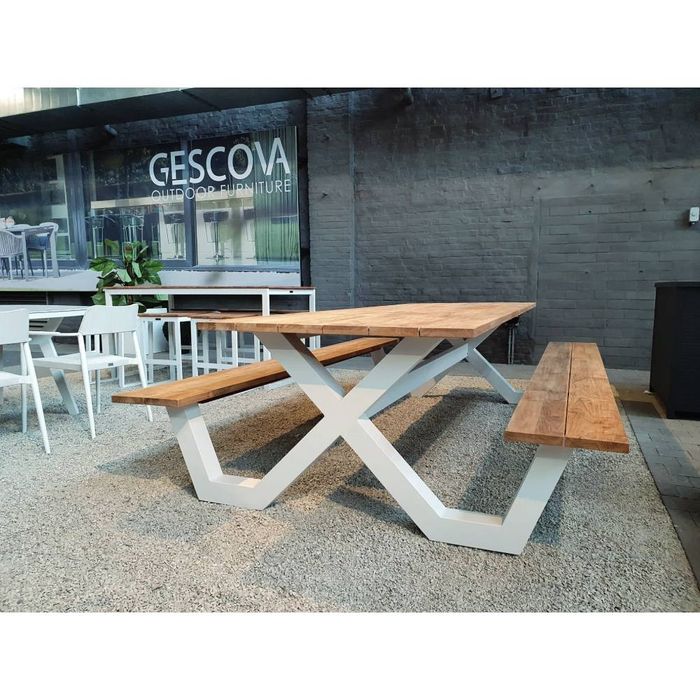 Masa berărie/curte/parc