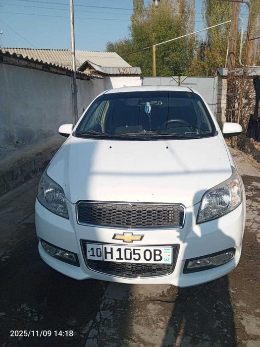 Нексия-3 (4 позиция) сотилади 2017 йил, 160 000 юрган. Автомат.