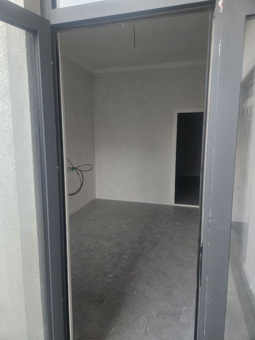 Бардам кулда 3 хона Янги курилган Уй сотилади