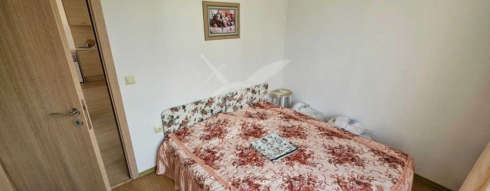 Продава се Двустаен апартамент в к.к. Слънчев бряг - 52 кв.м за 1058 €/кв.м - Снимка #3