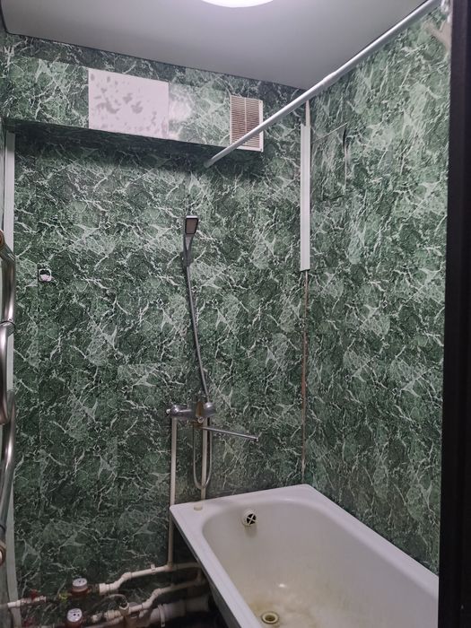 Сдам квартиру двухкомнатную