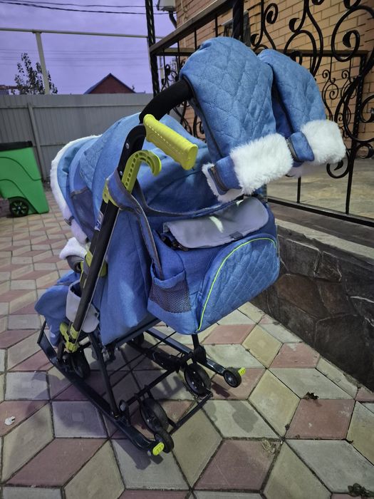 Продам детские санки.