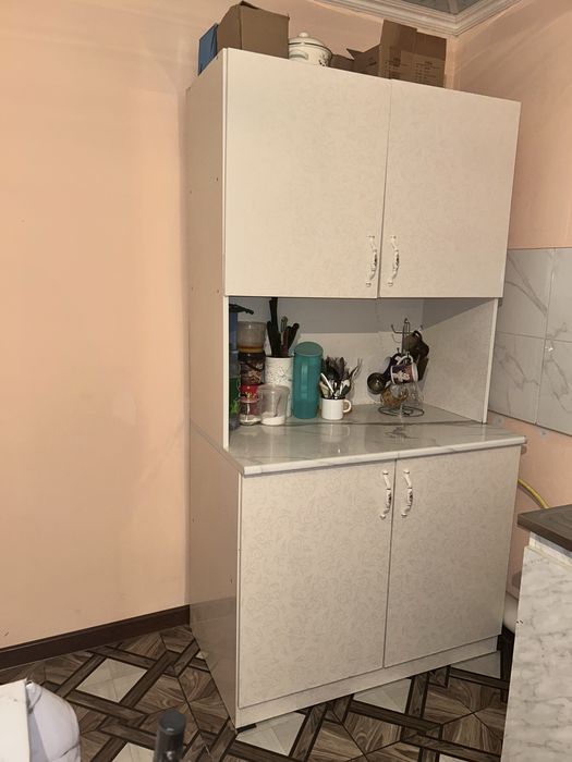 Кухонный шкаф продается