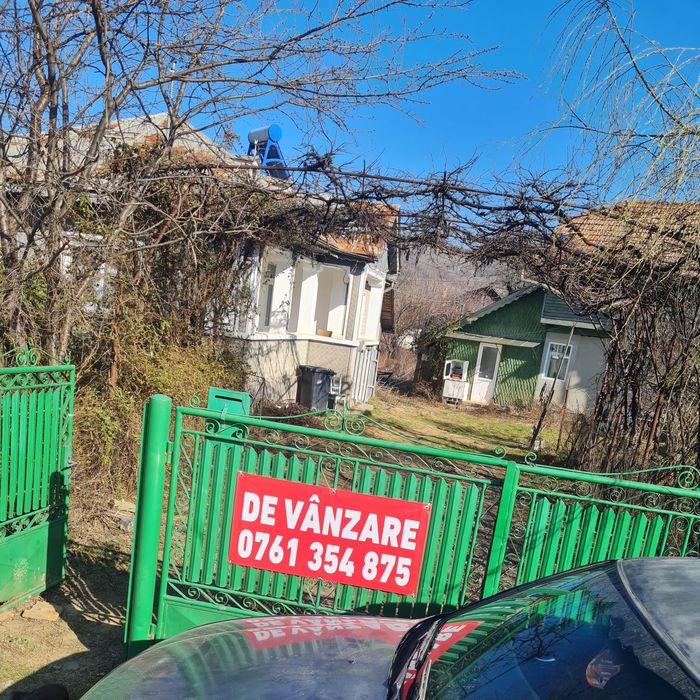 Teren cu 2 Case Izvoarele Prahova