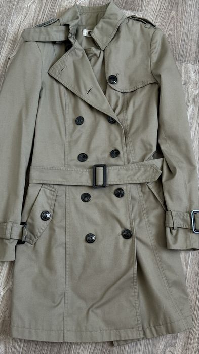 Продам фирменный тренч