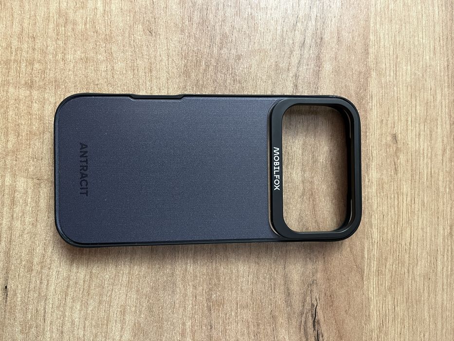 Husa MobilFox Iphone 17 Pro Max Antracit (noua) +cadou
