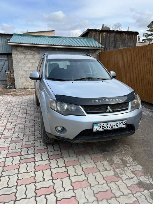 Продам mitsubishi outlander