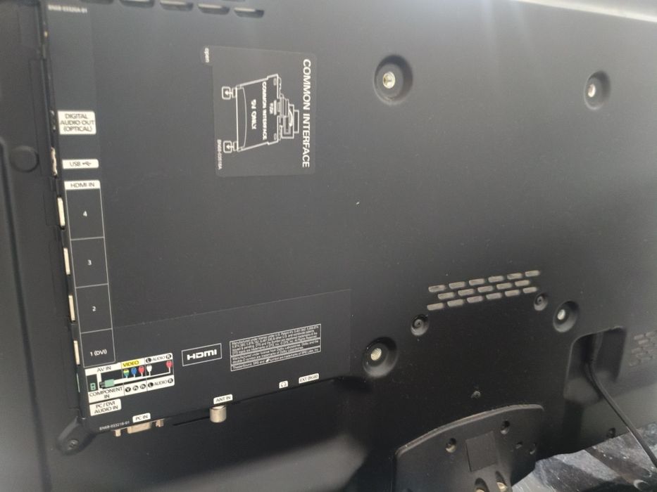 Телевизор Самсунг новый