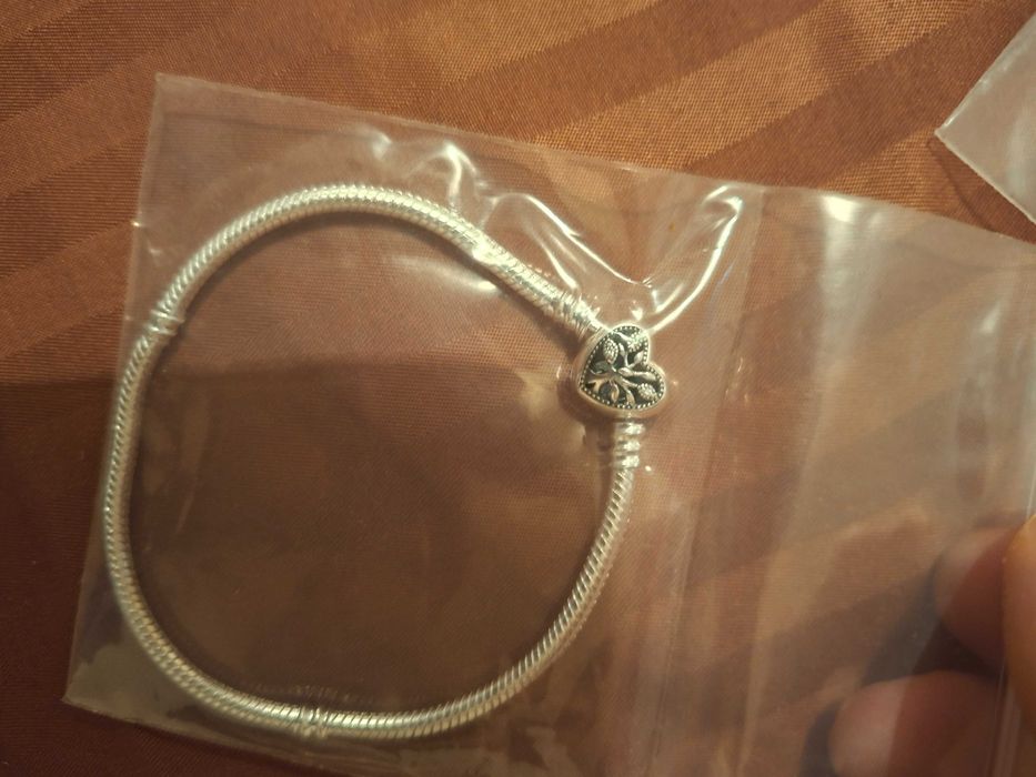 Гривни пандора и обици