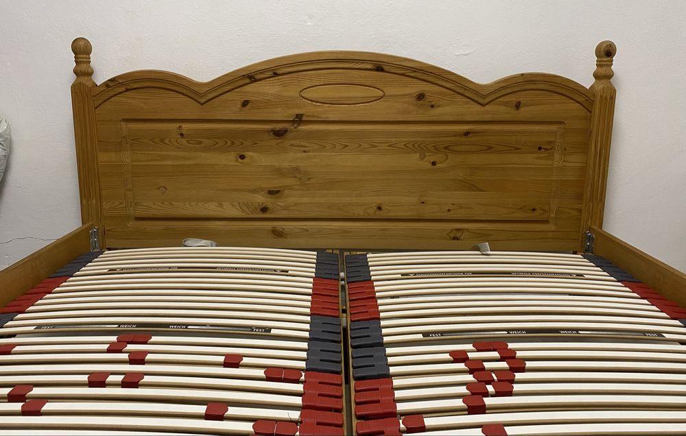 Vand pat dormitor lemn masiv urgent