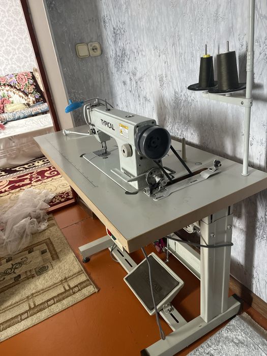 Швейные машинка